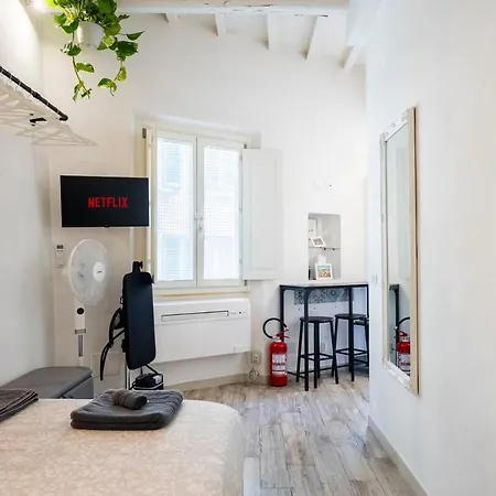 Duomo, Stazione, Mercato Apartamento *